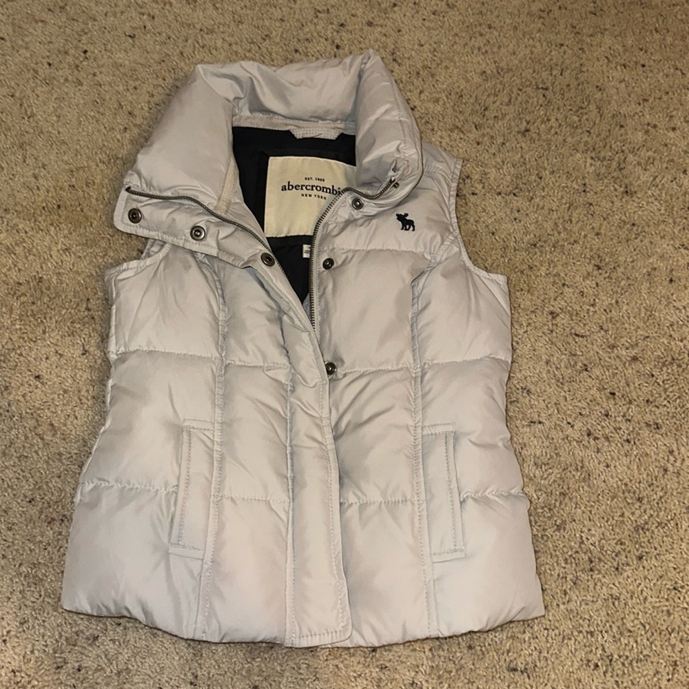 Abercrombie girls puffer vest
